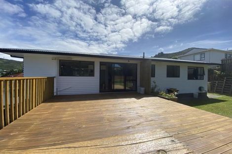 Photo of property in 34 Percy Dyett Drive, Karori, Wellington, 6012