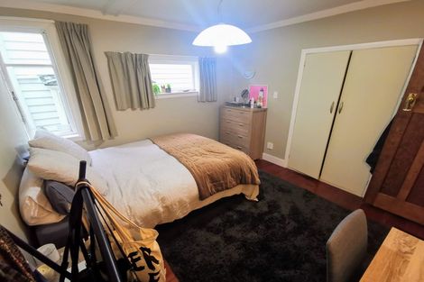 Photo of property in 1/17 Clifton Terrace, Kelburn, Wellington, 6012