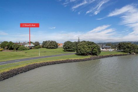 Photo of property in 2 Shortt Avenue, Mangere Bridge, Auckland, 2022