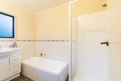 Photo of property in 32 Goodall Street, Hillsborough, Auckland, 1042