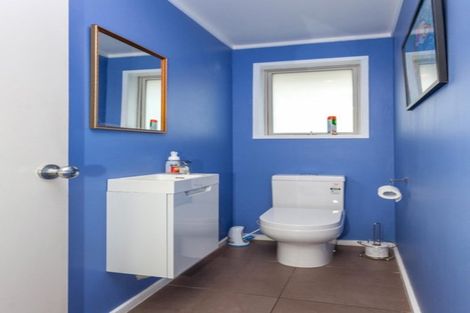 Photo of property in 112 The Drive, Whangamata, 3620