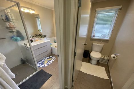 Photo of property in 10 Madison Street, Cambridge, 3434