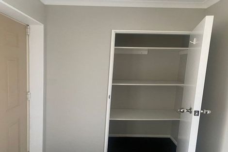 Photo of property in 5 Rosalind Road, Glenfield, Auckland, 0629