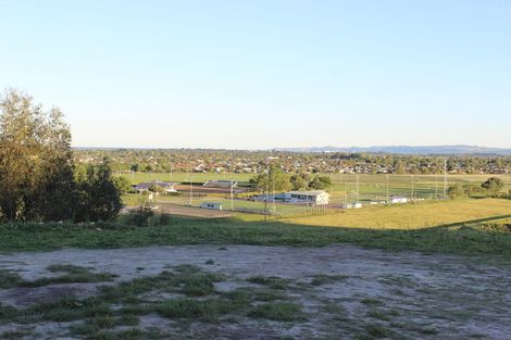 Photo of property in 80 Oak Road, Poraiti, Napier, 4112