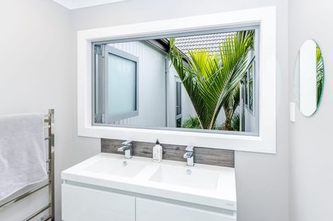 Photo of property in 54 Chedworth Avenue, Chedworth, Hamilton, 3210