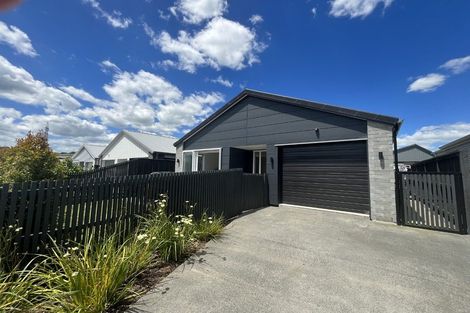 Photo of property in 8 Roslyn Farm Street, Ramarama, 2579