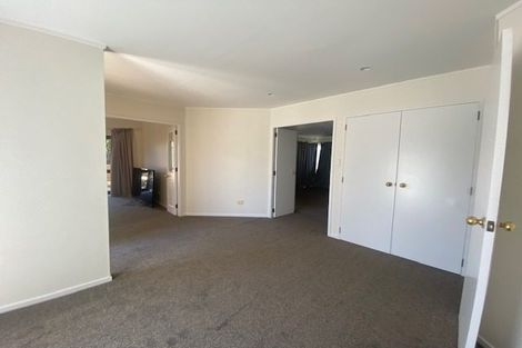 Photo of property in 240 Botany Road, Golflands, Auckland, 2013