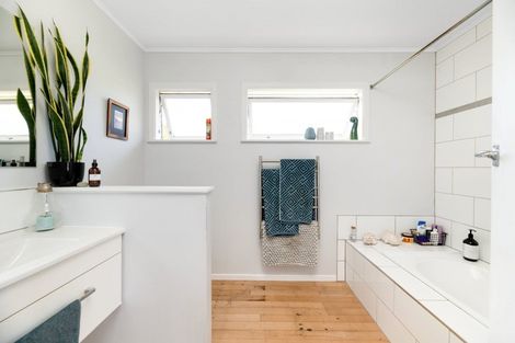 Photo of property in 54 Links Avenue, Mount Maunganui, 3116