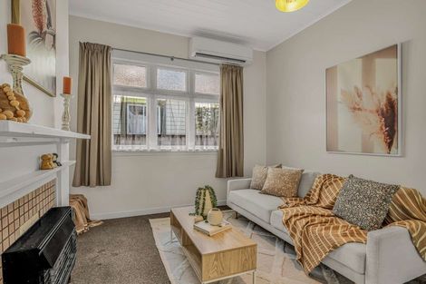 Photo of property in 5 Barrack Street, Whanganui, 4500