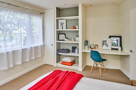 Photo of property in 9 Mahoe Street, Eastbourne, Lower Hutt, 5013