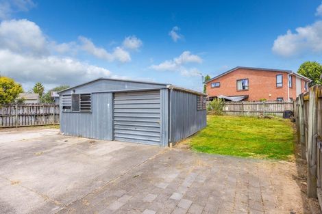 Photo of property in 42 Ross Crescent, Fairfield, Hamilton, 3214