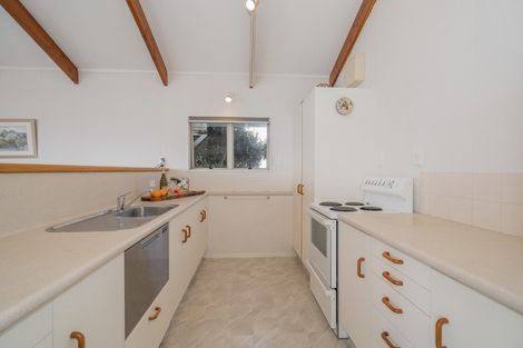 Photo of property in 76 Grange Road, Hahei, Whitianga, 3591