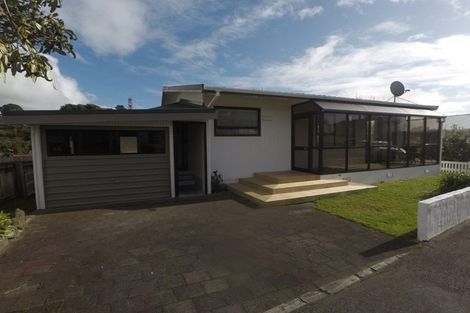 Photo of property in 10 Stuart Place, Blagdon, New Plymouth, 4310
