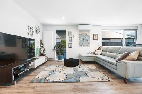 Photo of property in 17 Quigley Crescent, Cromwell, 9310