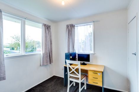 Photo of property in 24 Dover Road, Flaxmere, Hastings, 4120