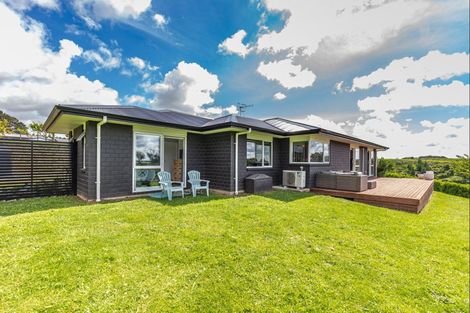 Photo of property in 33 Glade Park Lane, Shannon, Palmerston North, 4474