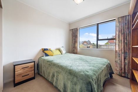 Photo of property in 1/119 Glenmore Road, Sunnyhills, Auckland, 2010
