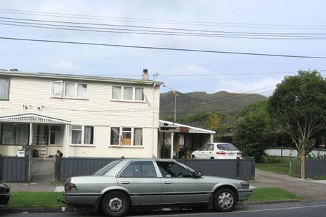 Photo of property in 102 Cambridge Terrace, Fairfield, Lower Hutt, 5011