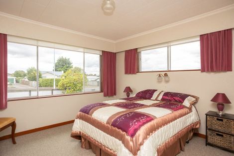 Photo of property in 22 Miller Street, Dannevirke, 4930