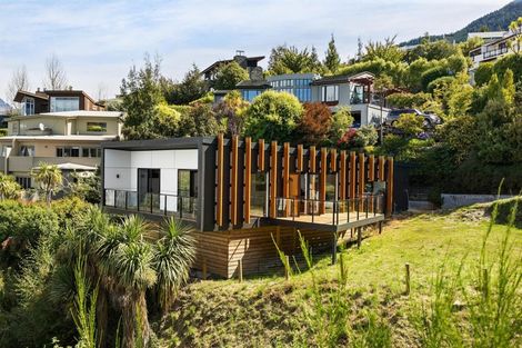 Photo of property in 5c Aspen Grove, Fernhill, Queenstown, 9300