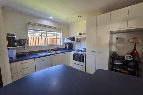 Photo of property in 17a Thistledown Place, Woolston, Christchurch, 8062