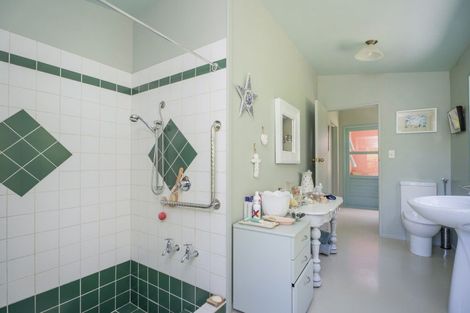 Photo of property in 206 Colville Road, Coromandel, 3584