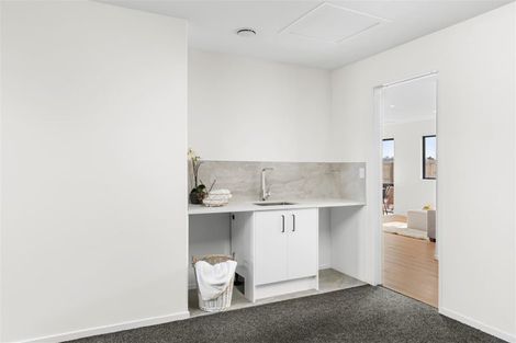 Photo of property in 6 Cabbage Close, Halswell, Christchurch, 8025