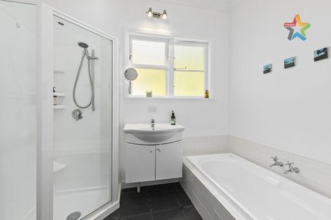 Photo of property in 46 Akatea Road, Korokoro, Lower Hutt, 5012