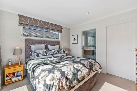 Photo of property in 50 Arabella Lane, Snells Beach, 0920