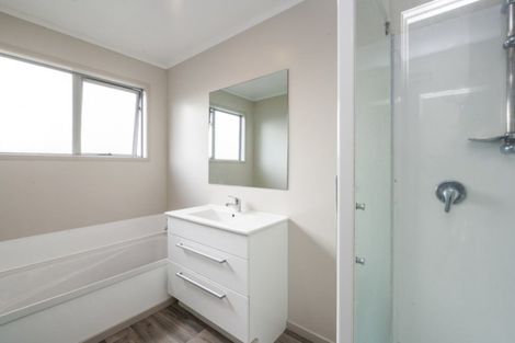 Photo of property in 218 Rifle Range Road, Tauhara, Taupo, 3330