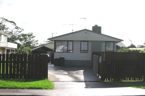 Photo of property in 89 Vodanovich Road, Te Atatu South, Auckland, 0610