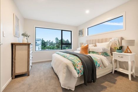 Photo of property in 11 Jack Hawken Lane, Silverdale, 0932