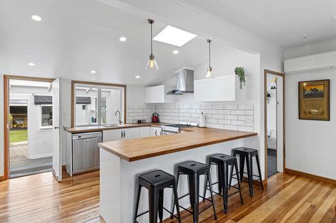 Photo of property in 33 Claude Street, Fairfield, Hamilton, 3214