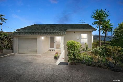 Photo of property in 112 Bleakhouse Road, Mellons Bay, Auckland, 2014