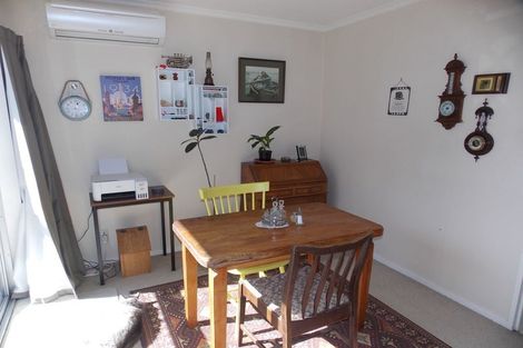 Photo of property in 14a Terry Crescent, Milson, Palmerston North, 4414