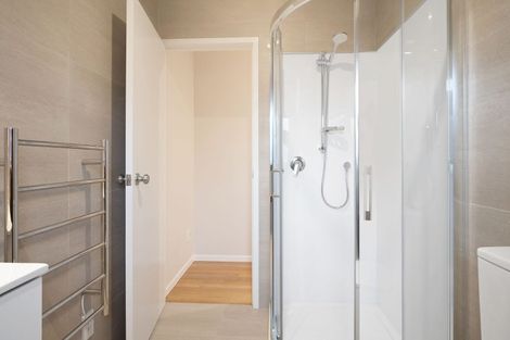 Photo of property in 2/31 Dominion Street, Takapuna, Auckland, 0622