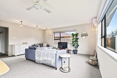 Photo of property in 1/31 Duke Street, Papakura, 2110