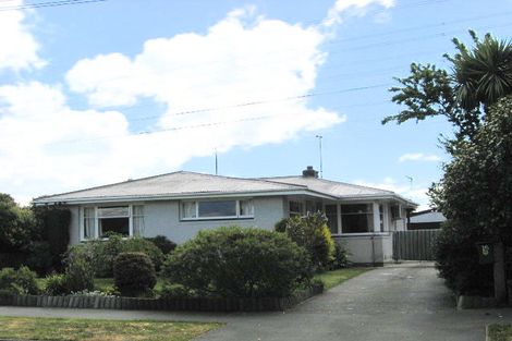 Photo of property in 16 Glencoe Street, Burnside, Christchurch, 8053