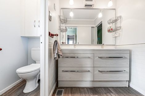 Photo of property in 77 Endeavour Avenue, Flagstaff, Hamilton, 3210