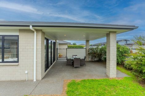 Photo of property in 83 Kotuku Drive, Paraparaumu Beach, Paraparaumu, 5032