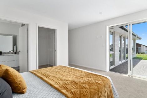 Photo of property in 80 Bert Wall Drive, Omokoroa, 3114