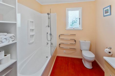 Photo of property in 75a Tees Street, South Hill, Oamaru, 9400