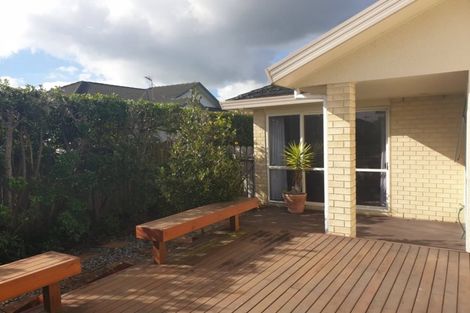 Photo of property in 10 Carniew Place, Dannemora, Auckland, 2016