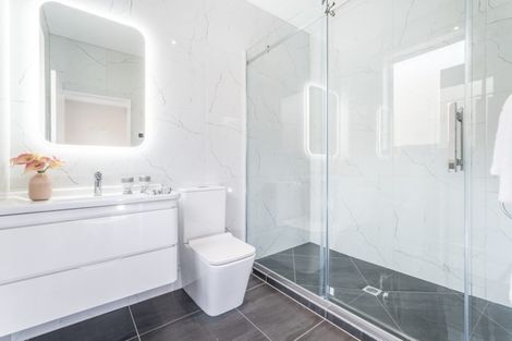 Photo of property in 9 Takurua Terrace, Orewa, 0931