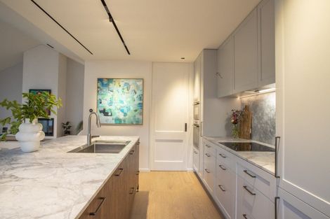 Photo of property in 9a Caernarvon Street, Arrowtown, 9302