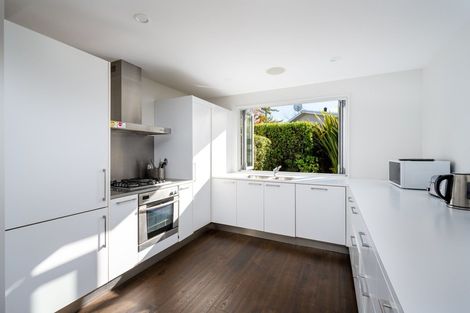 Photo of property in 7 Rata Street, Wanaka, 9305