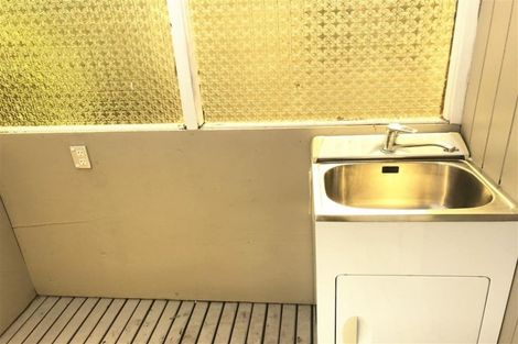 Photo of property in 227 Sturges Road, Henderson, Auckland, 0612