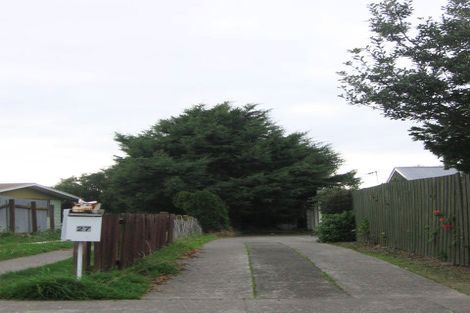 Photo of property in 27 Cascade Crescent, Westbrook, Palmerston North, 4412