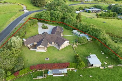 Photo of property in 21 Old Barn Road, Opaheke, Papakura, 2584