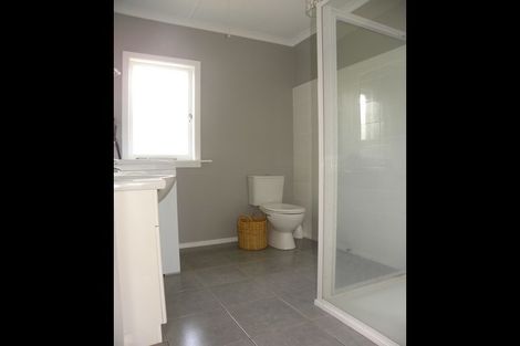 Photo of property in 12 Tahuna Avenue, Raglan, 3225